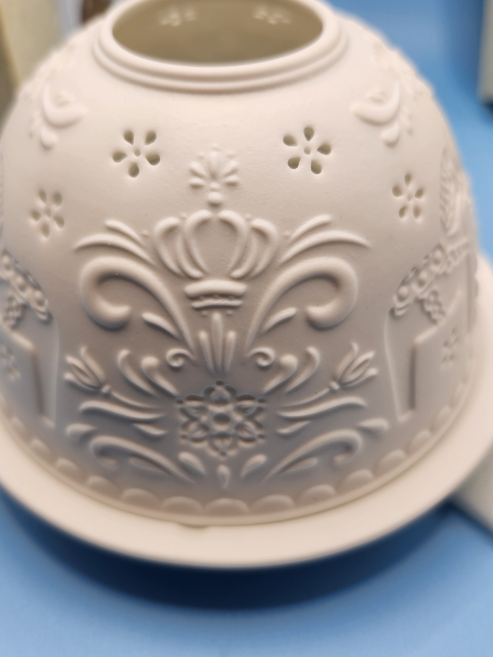Starlight Snowflake Porcelain Lithophane Dome Tea Light/ Fairy Light/NIB